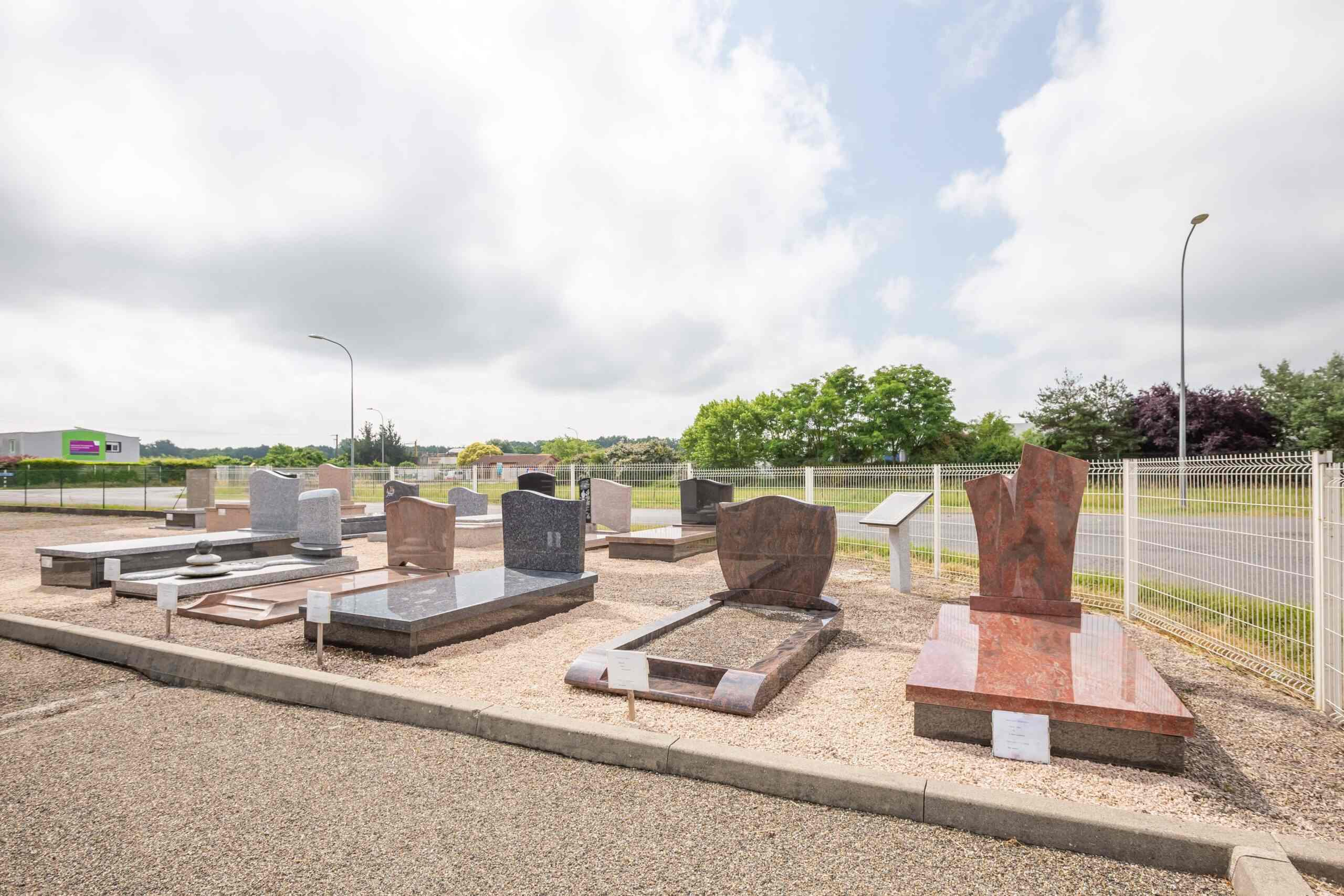 Monuments funéraires Pompes Funèbres Pellerin Maubourguet Hautes